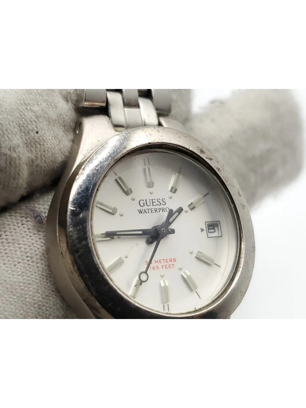 Guess Waterpro Quartz Watch Womens New Battery Silver Tone White Date Dial 25mm